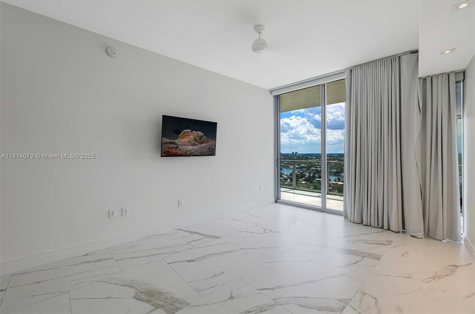 Small Image of 2200 NORTH OCEAN BLVD #S1801, Fort Lauderdale Number 46