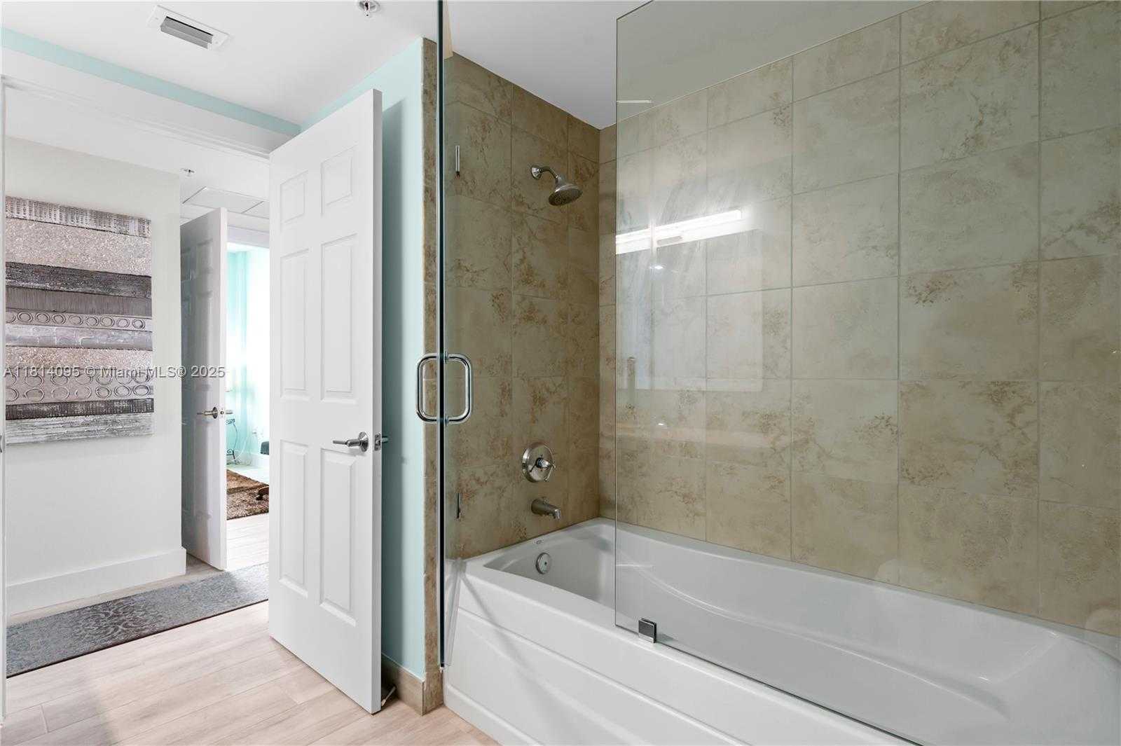 Small Image of 1300 PONCE DE LEON BLVD #1009, Coral Gables Number 16