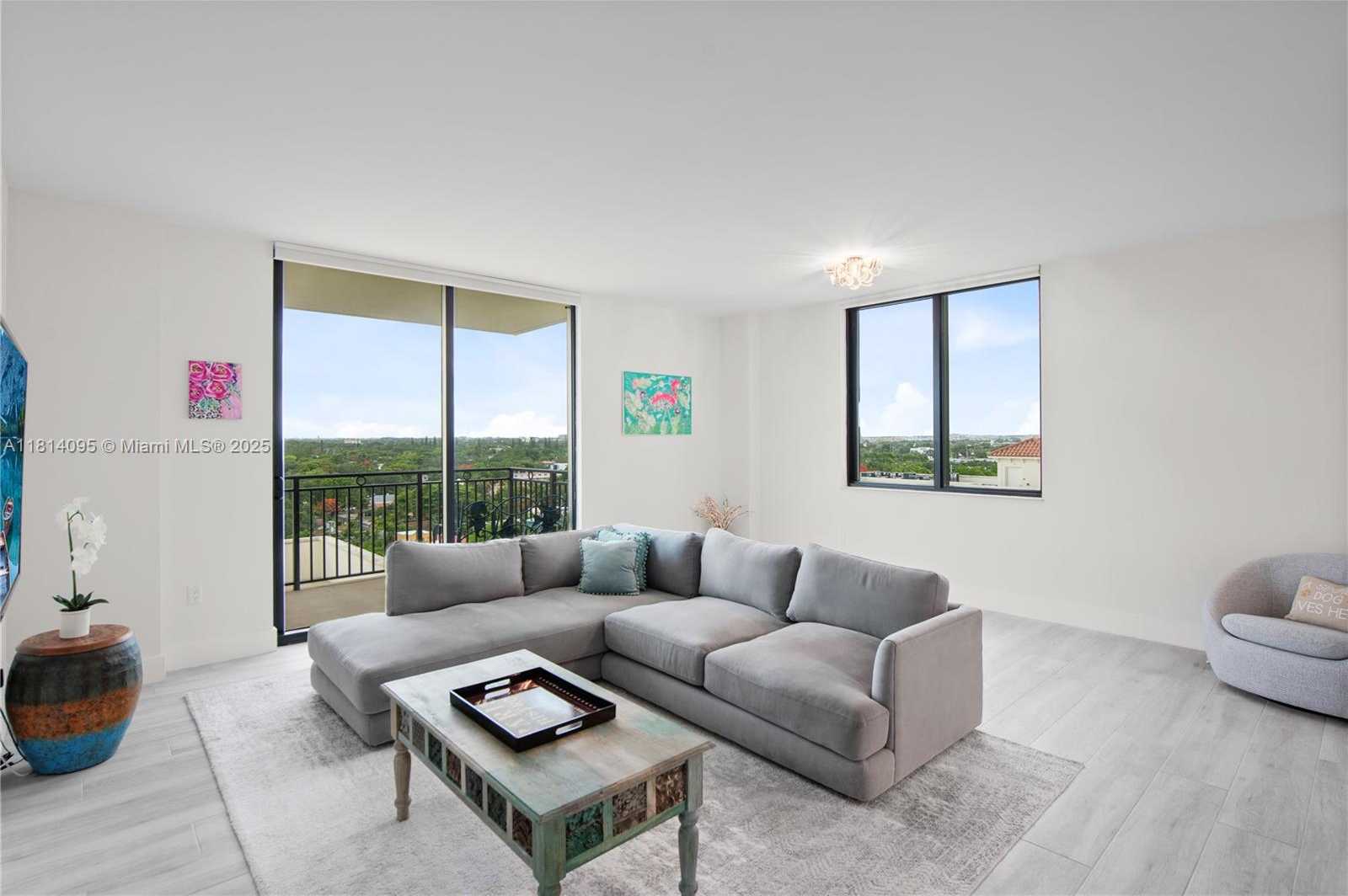 Small Image of 1300 PONCE DE LEON BLVD #1009, Coral Gables Number 4