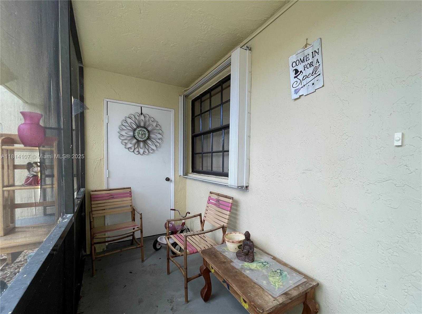 Small Image of 1150 NORTH LIBERTY AVE #K, Homestead Number 4
