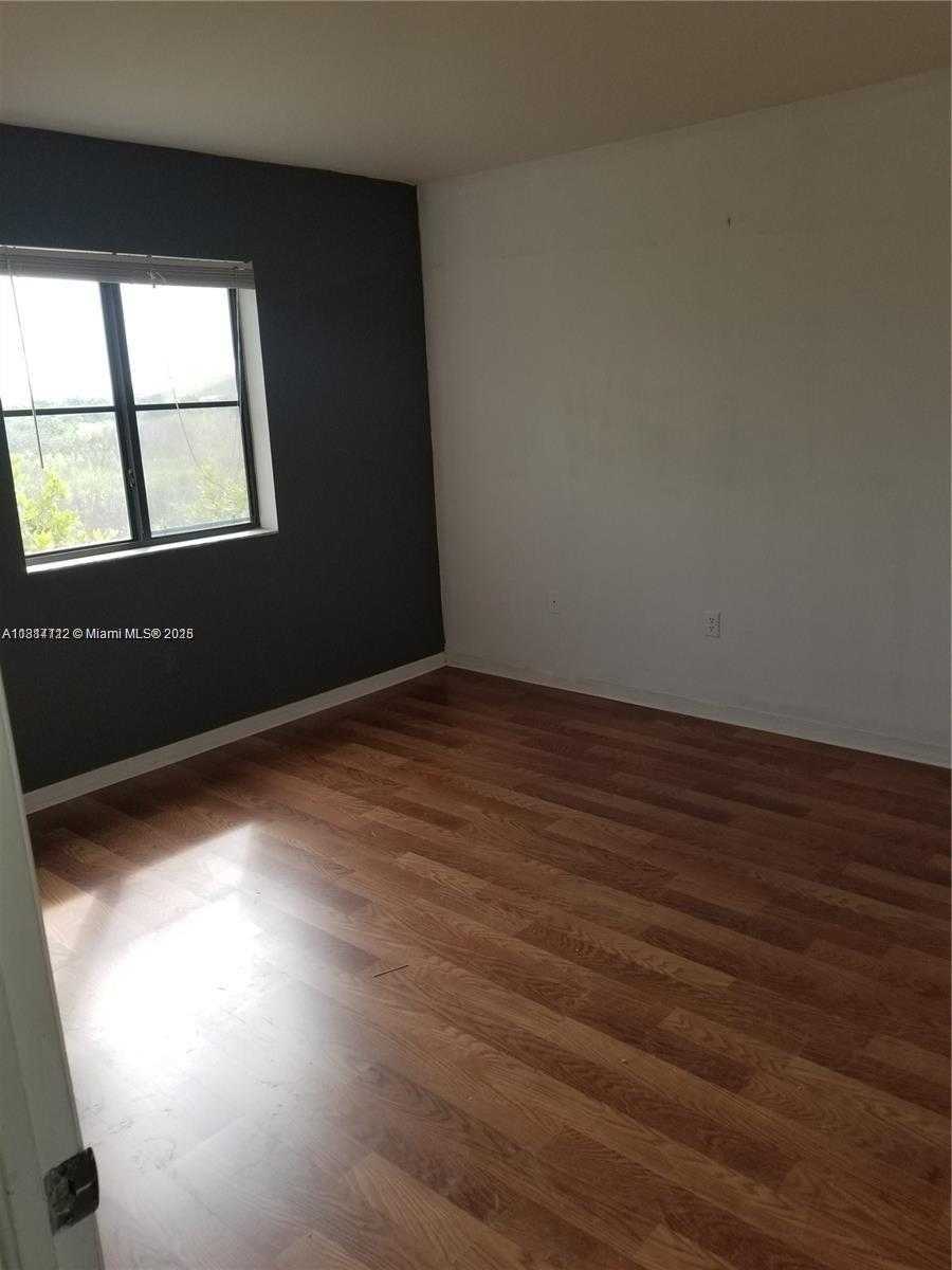 Small Image of 22921 SOUTH WEST 88TH PL #304, Cutler Bay Number 11