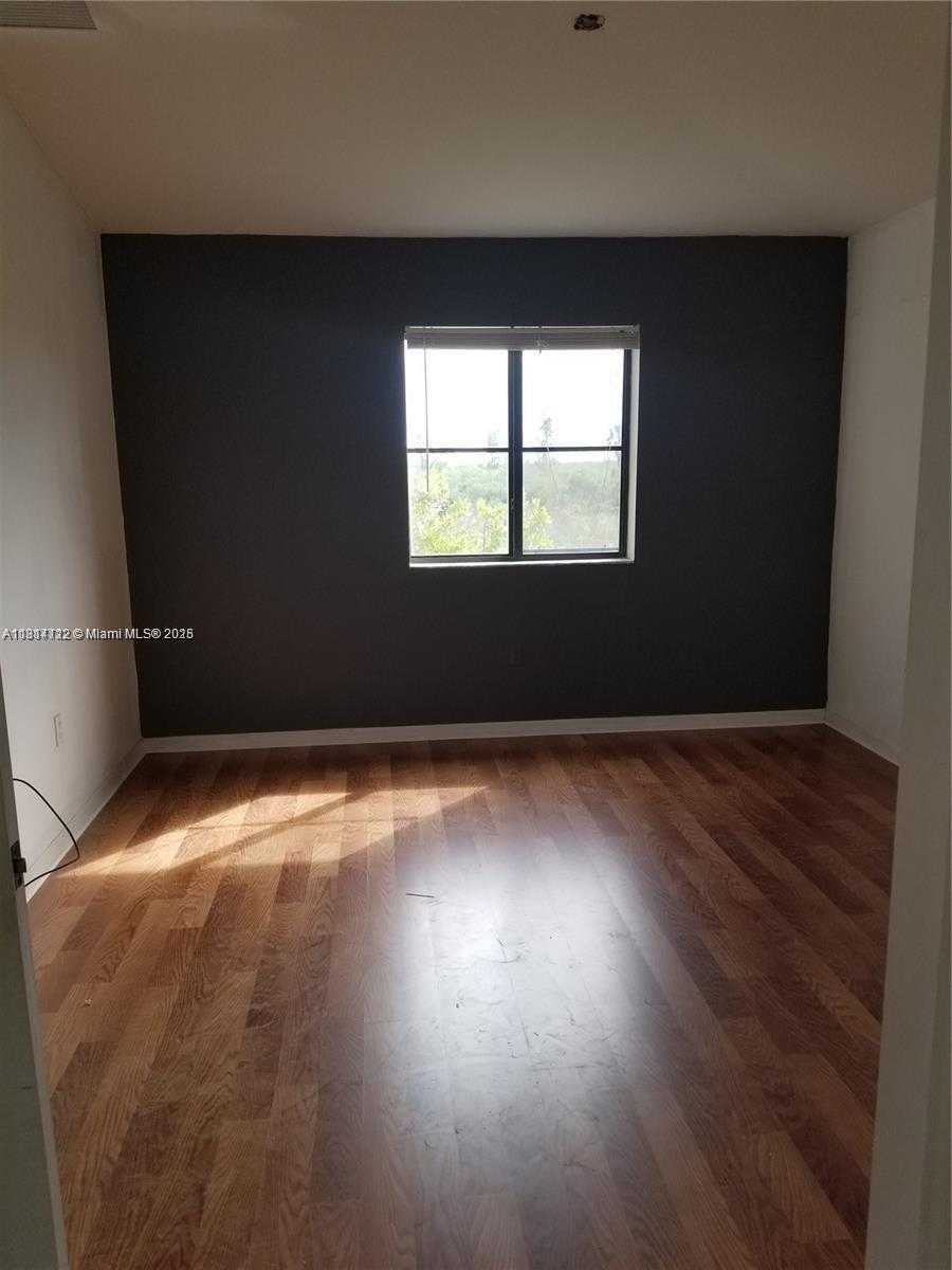 Small Image of 22921 SOUTH WEST 88TH PL #304, Cutler Bay Number 12