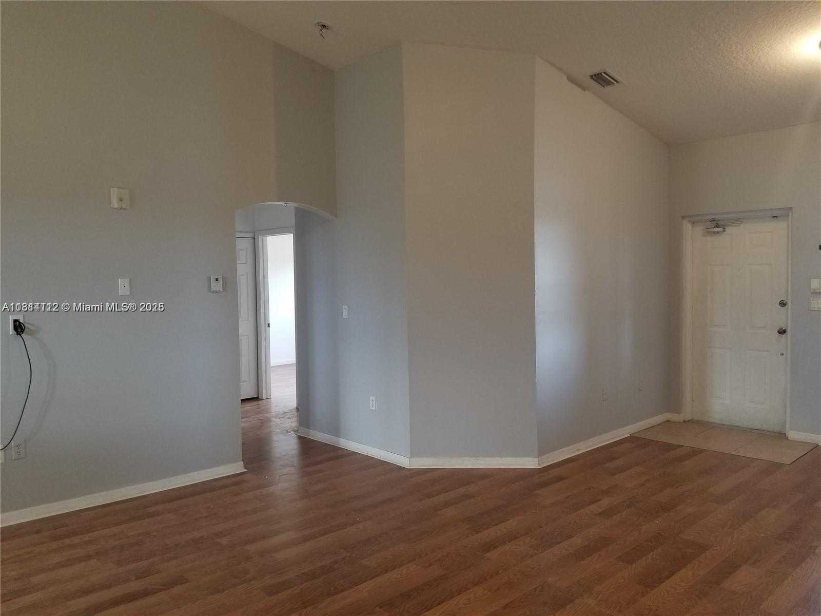 Small Image of 22921 SOUTH WEST 88TH PL #304, Cutler Bay Number 4