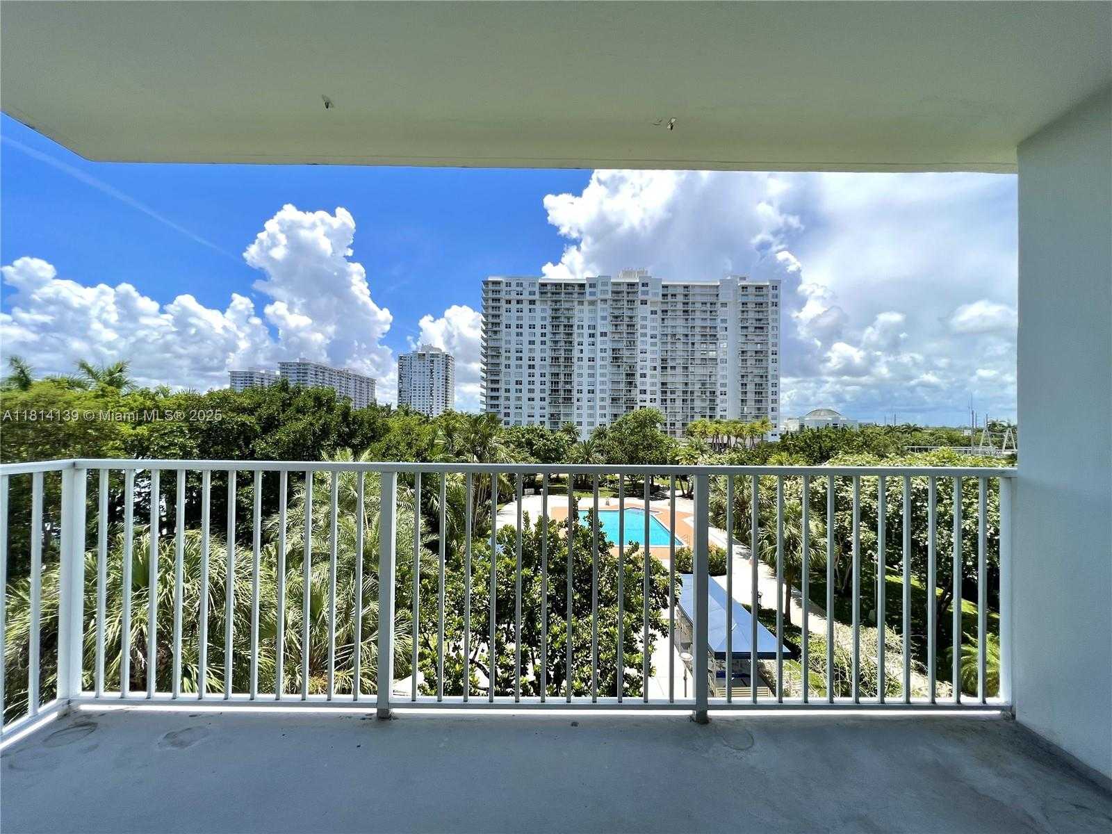 Small Image of 2851 NORTH EAST 183RD ST #414E, Aventura Number 2