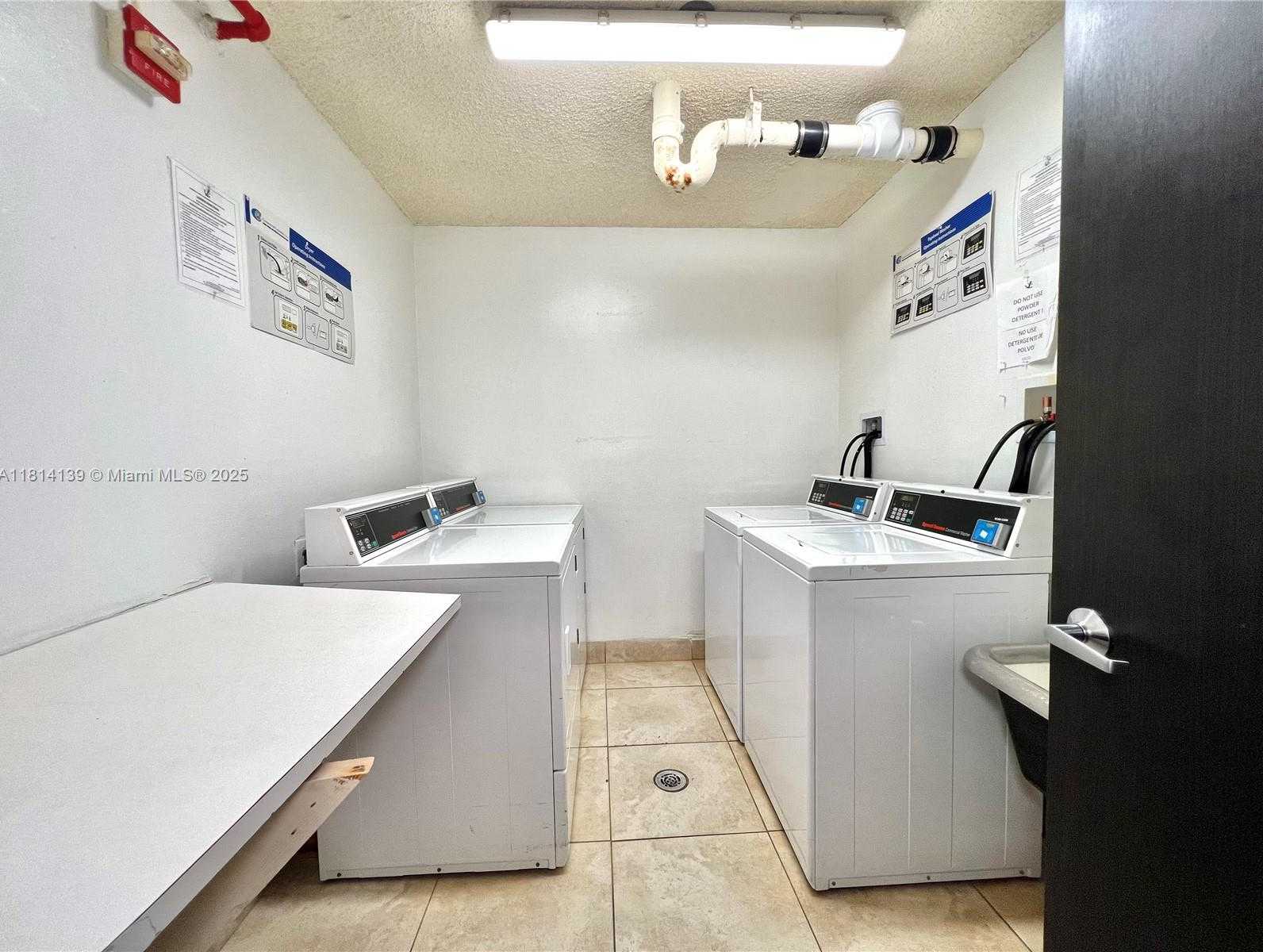 Small Image of 2851 NORTH EAST 183RD ST #414E, Aventura Number 20