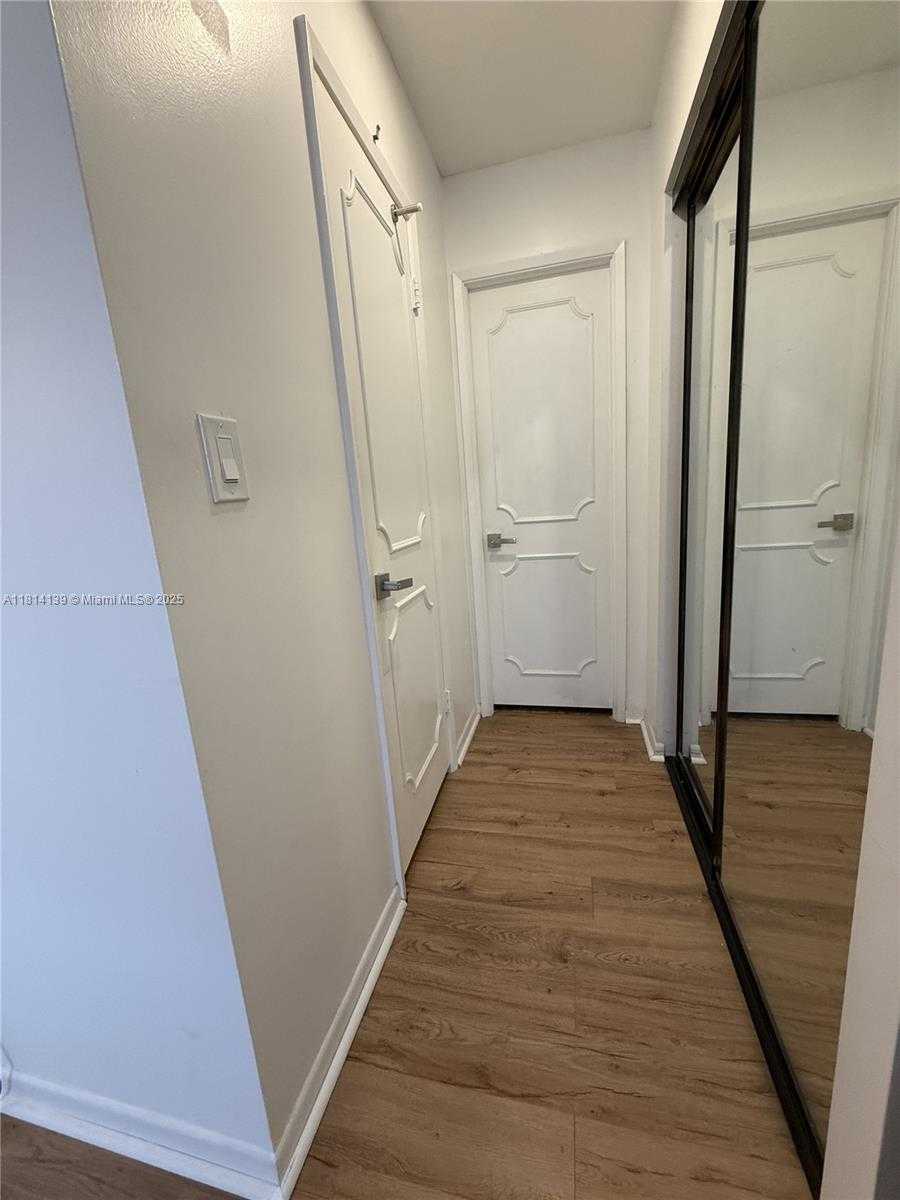 Small Image of 2851 NORTH EAST 183RD ST #414E, Aventura Number 27