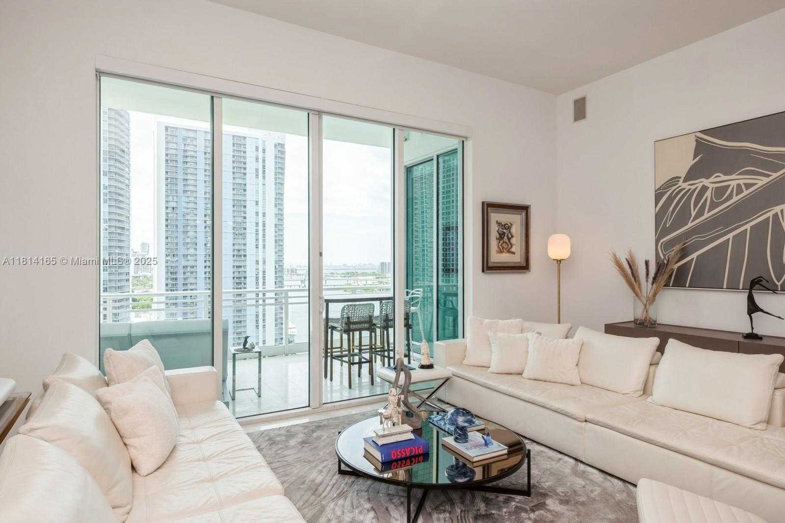 Small Image of 900 BRICKELL KEY BLVD #1702, Miami Number 13