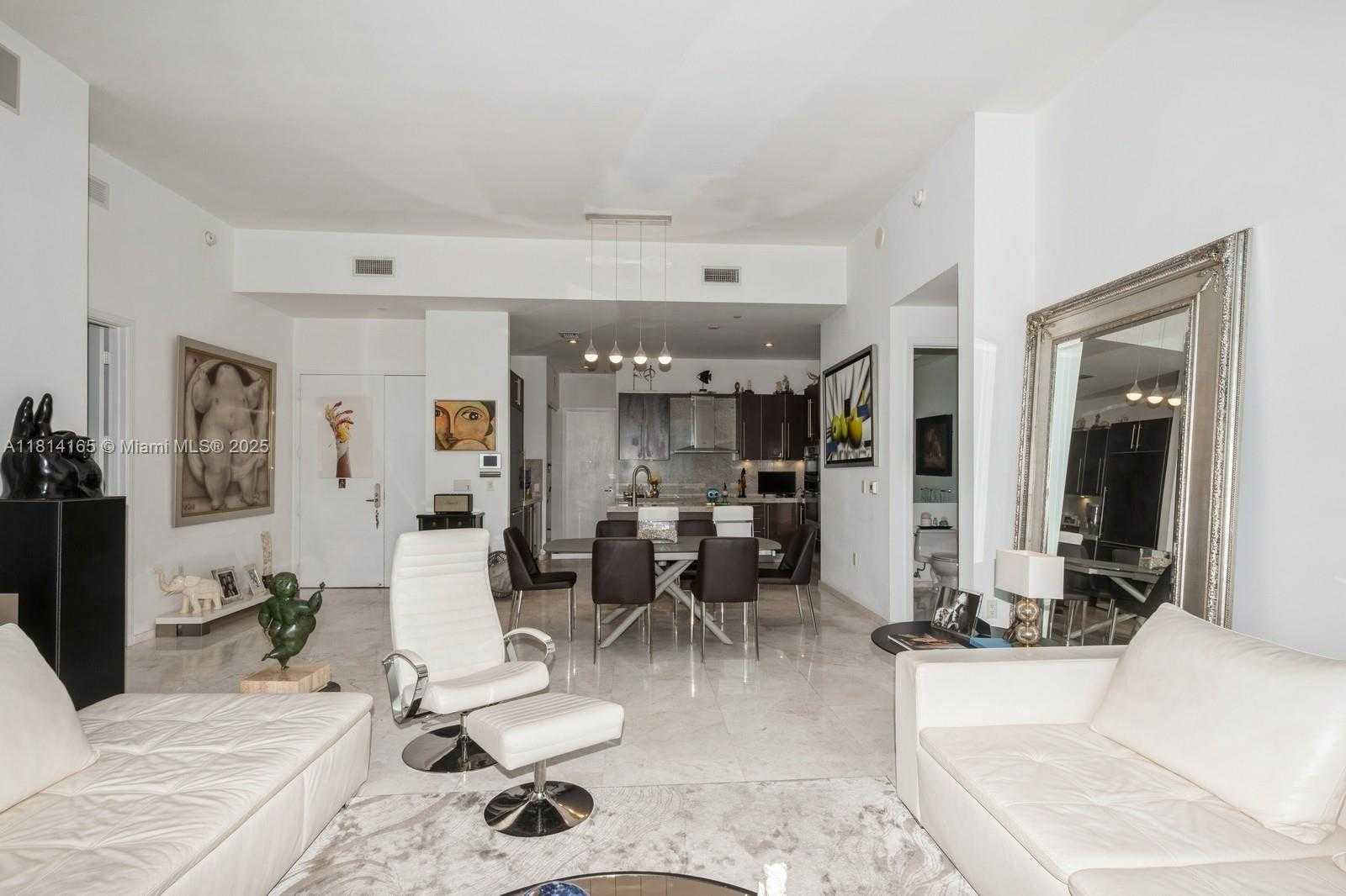 Small Image of 900 BRICKELL KEY BLVD #1702, Miami Number 17