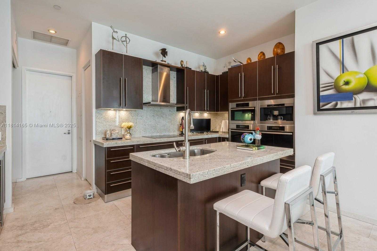 Small Image of 900 BRICKELL KEY BLVD #1702, Miami Number 22