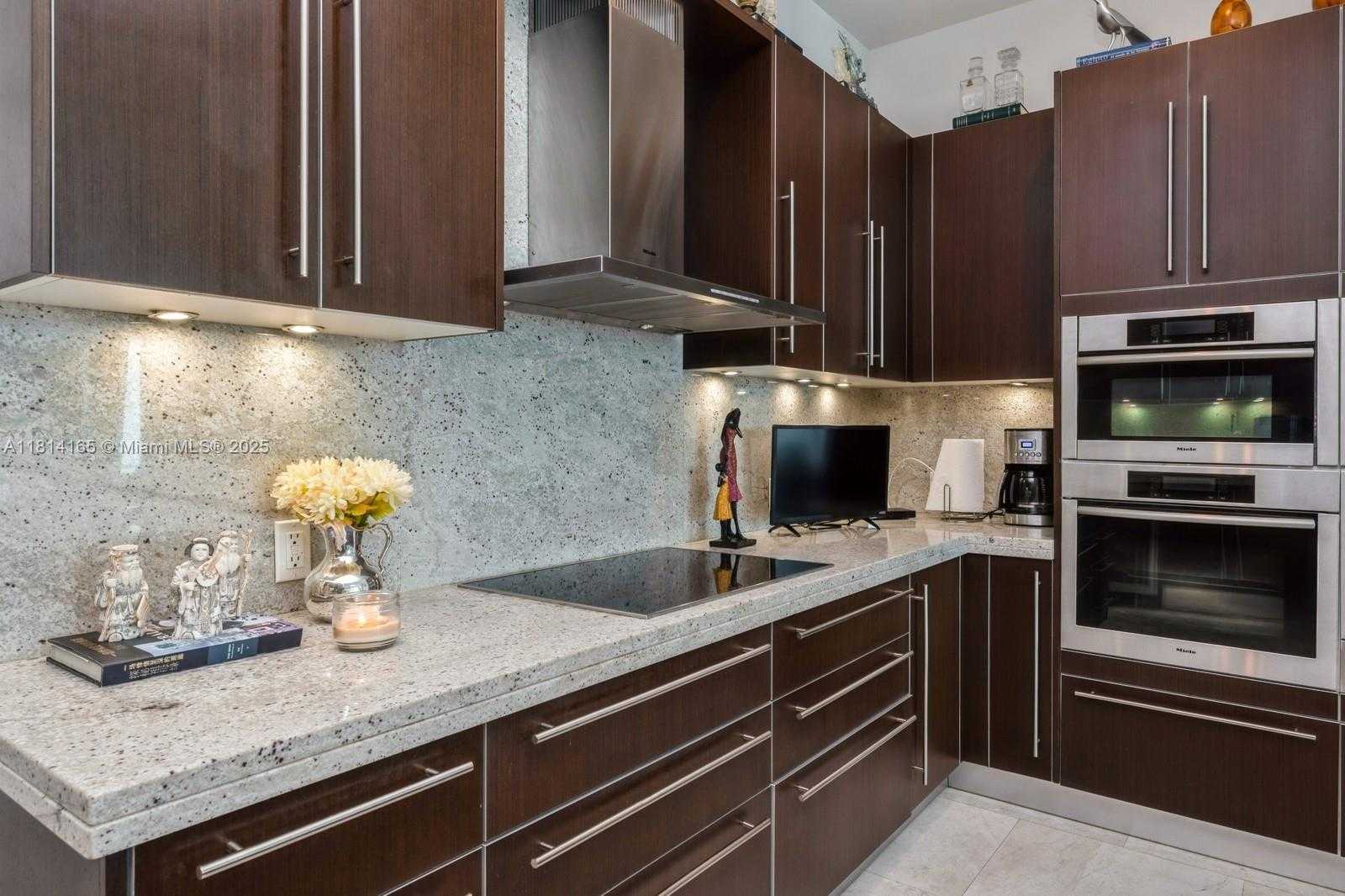 Small Image of 900 BRICKELL KEY BLVD #1702, Miami Number 24