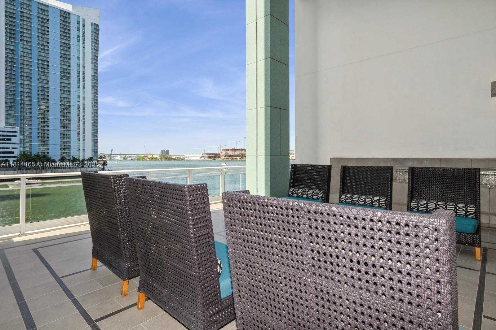 Small Image of 900 BRICKELL KEY BLVD #1702, Miami Number 7