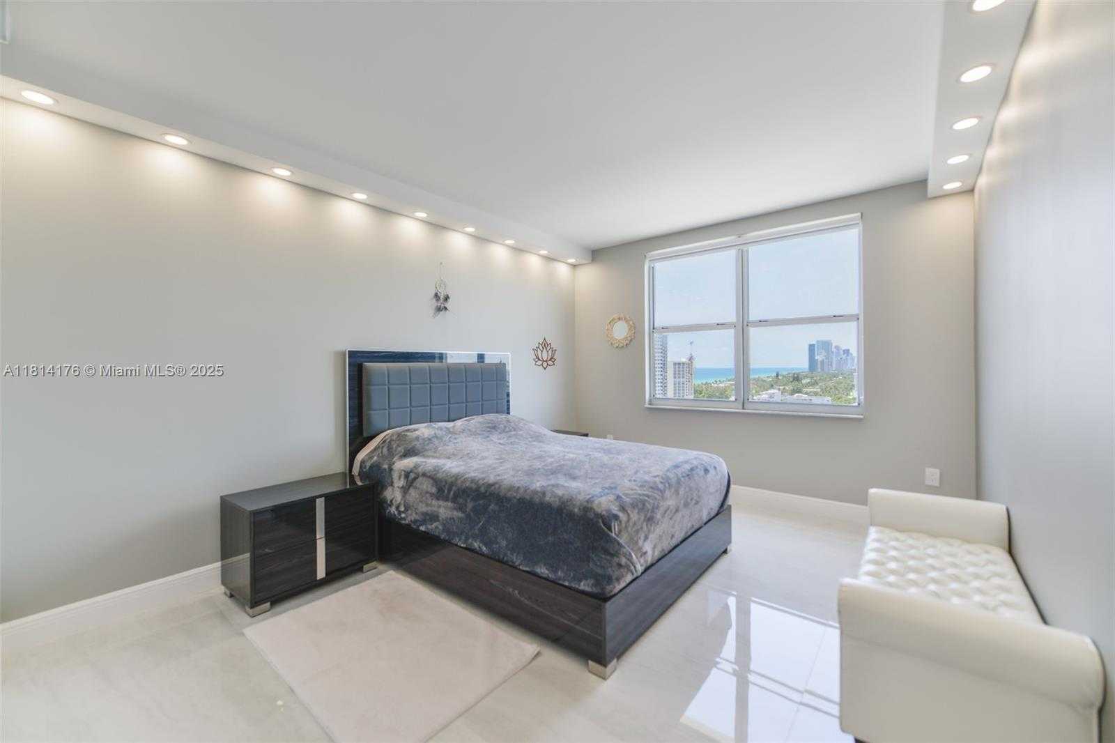 Small Image of 1985 SOUTH OCEAN DR #16Q, Hallandale Beach Number 16