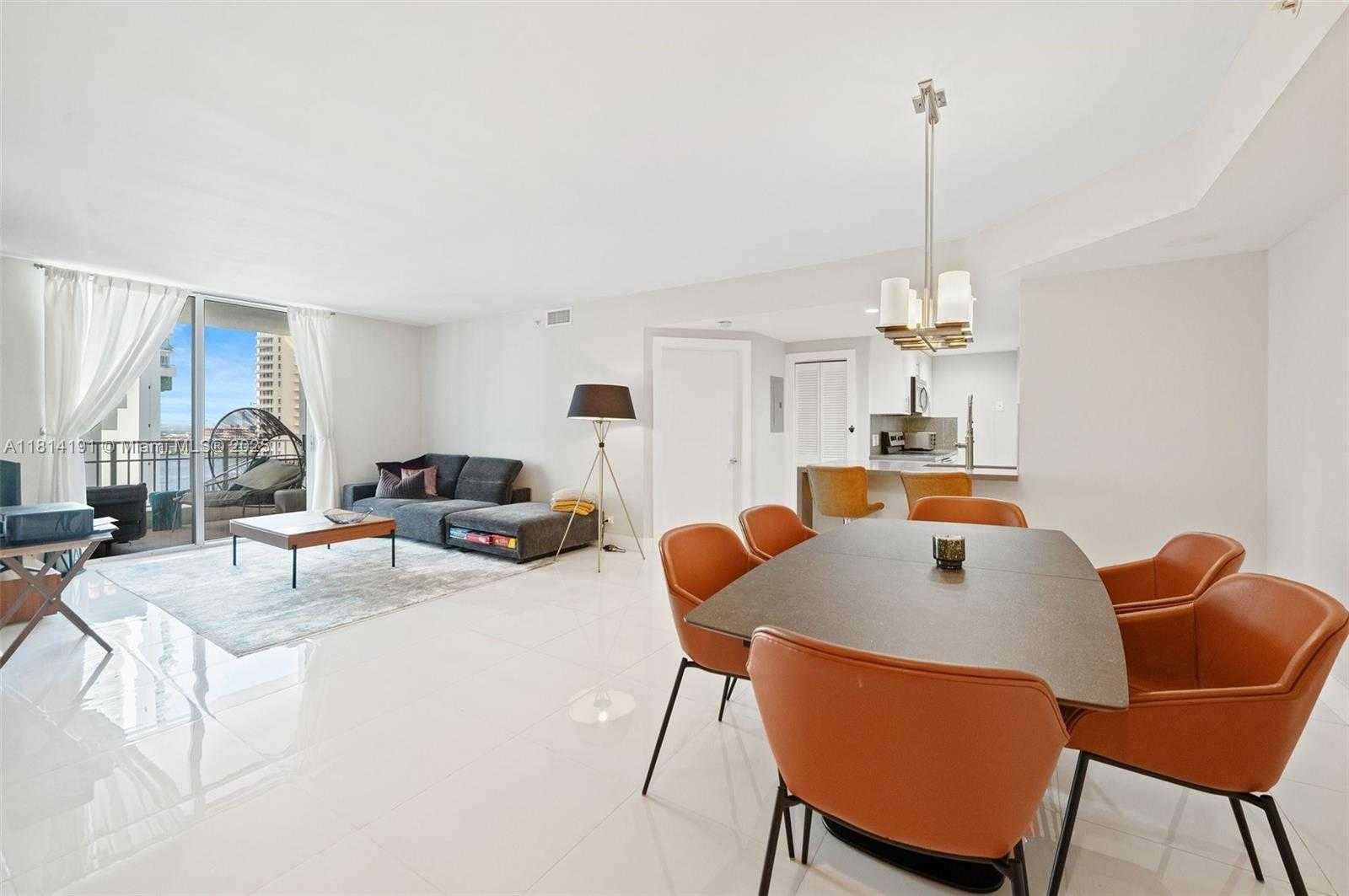 Small Image of 701 BRICKELL KEY BLVD #1605, Miami Number 8