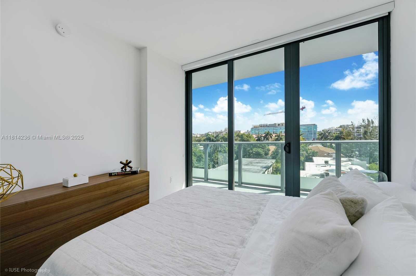 Small Image of 9901 WEST BAY HARBOR DR #601, Bay Harbor Islands Number 33