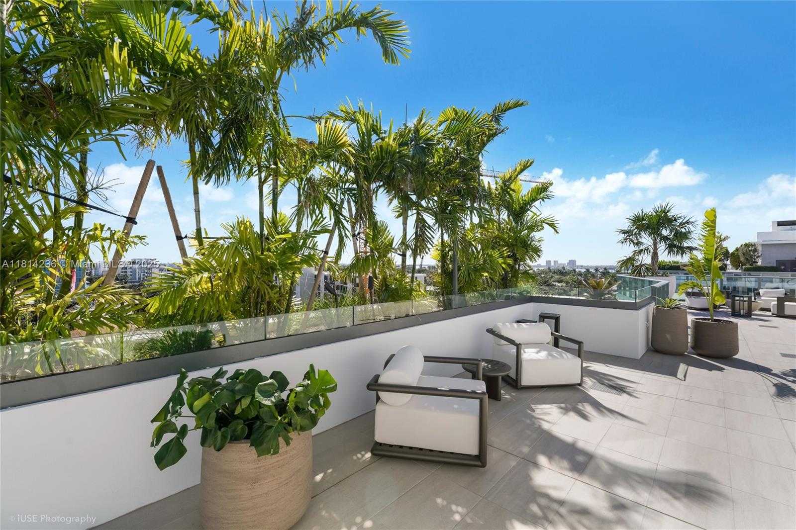 Small Image of 9901 WEST BAY HARBOR DR #601, Bay Harbor Islands Number 42