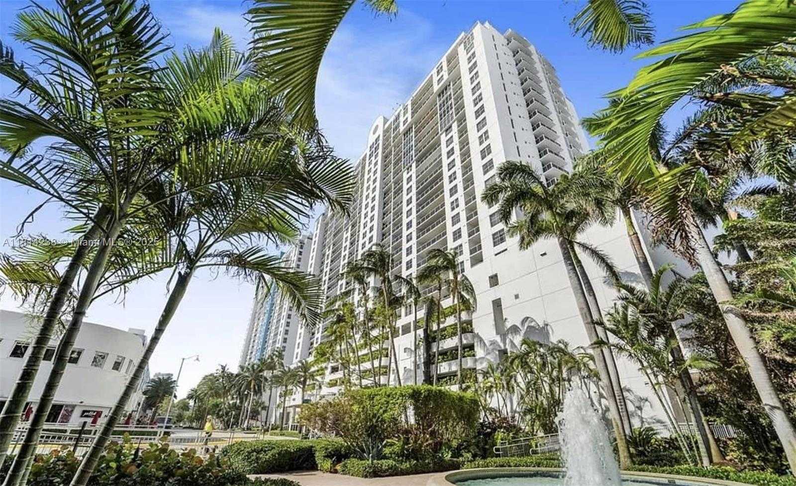 Small Image of 1900 SUNSET HARBOUR DR #1814, Miami Beach Number 16