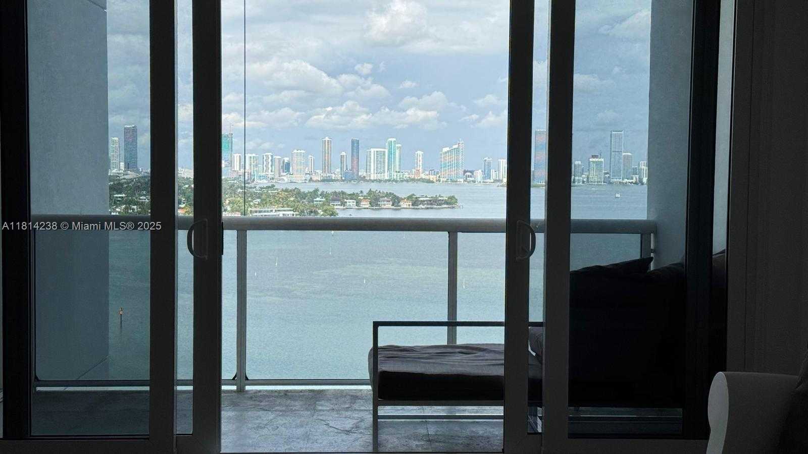 Small Image of 1900 SUNSET HARBOUR DR #1814, Miami Beach Number 3