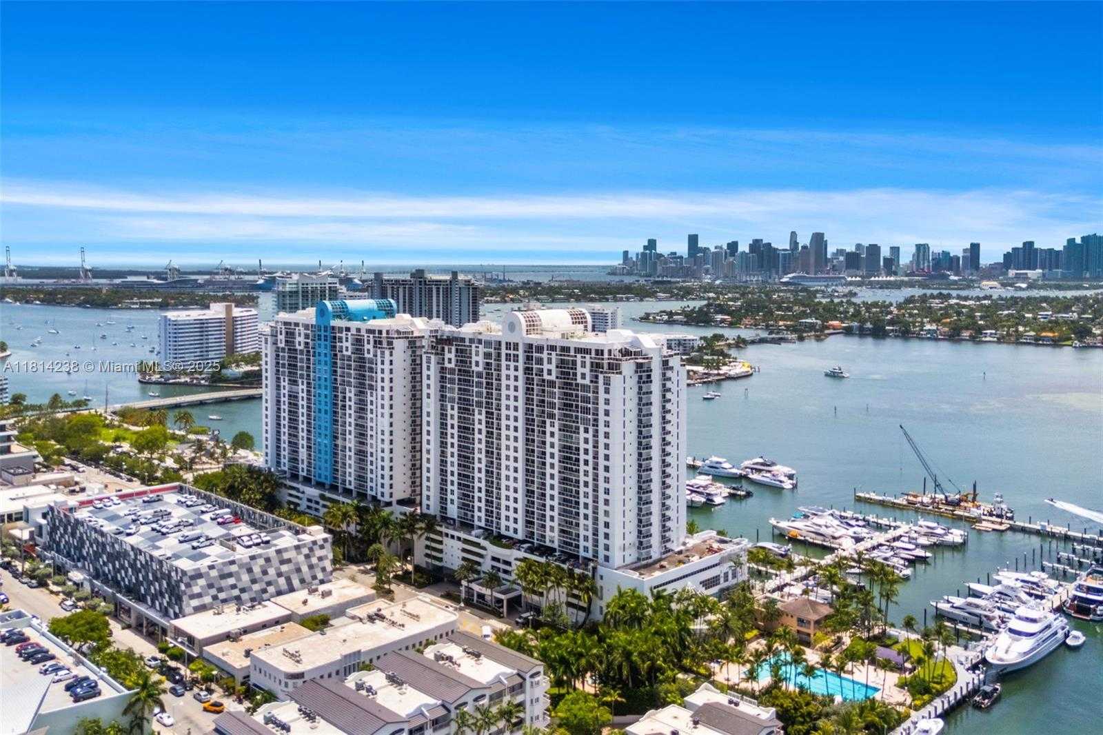 Small Image of 1900 SUNSET HARBOUR DR #1814, Miami Beach Number 30