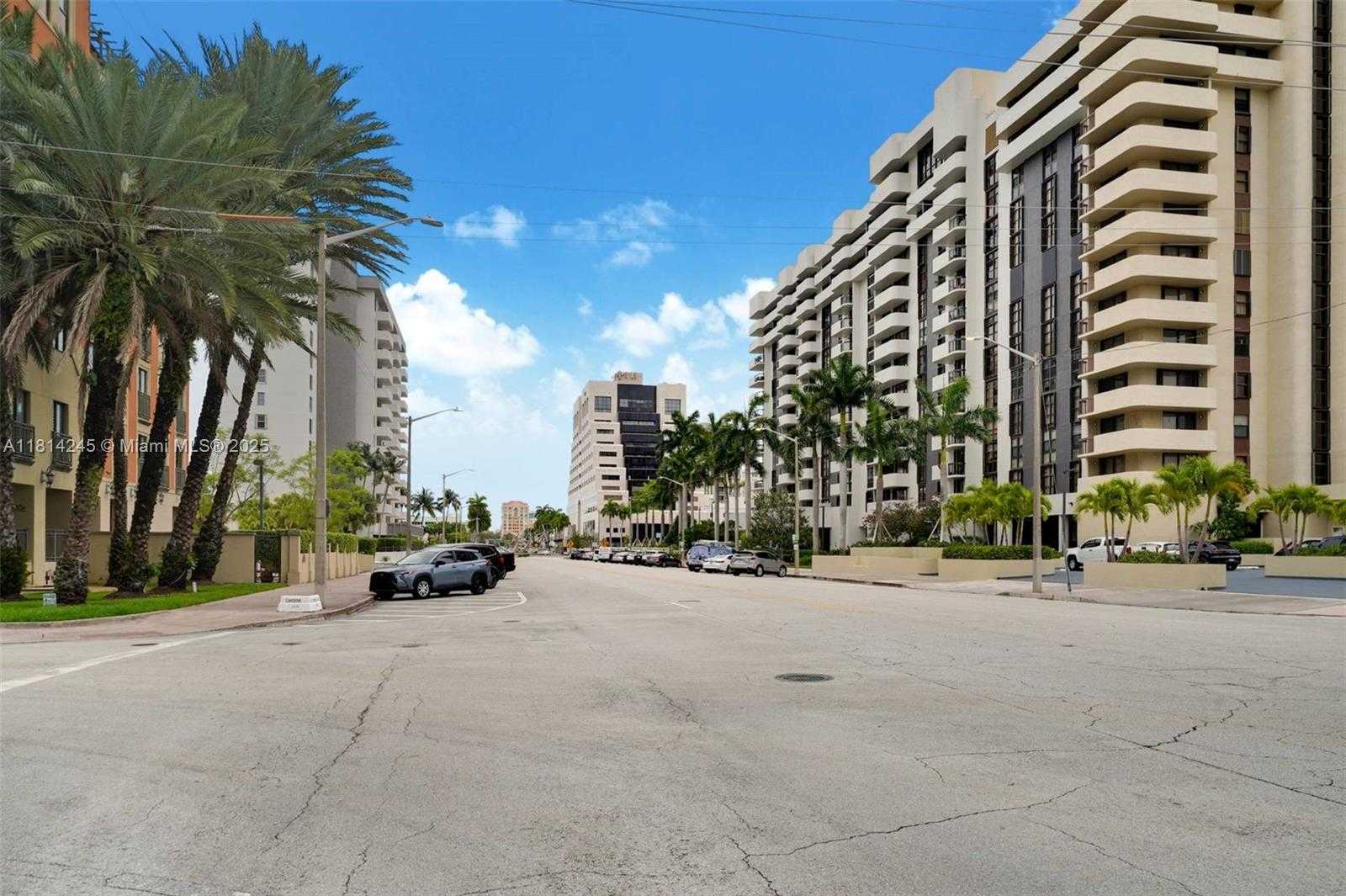 Small Image of 711 BILTMORE WAY #402, Coral Gables Number 20
