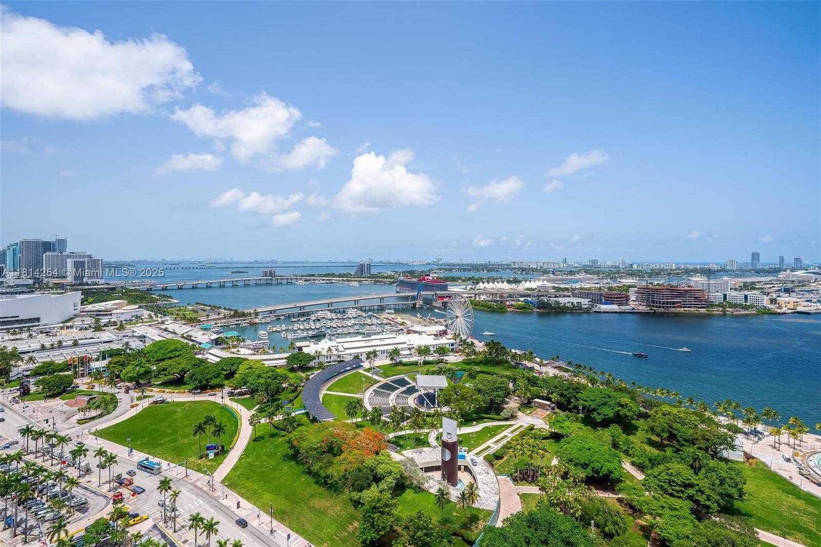 Small Image of 50 BISCAYNE BLVD #3106, Miami Number 23