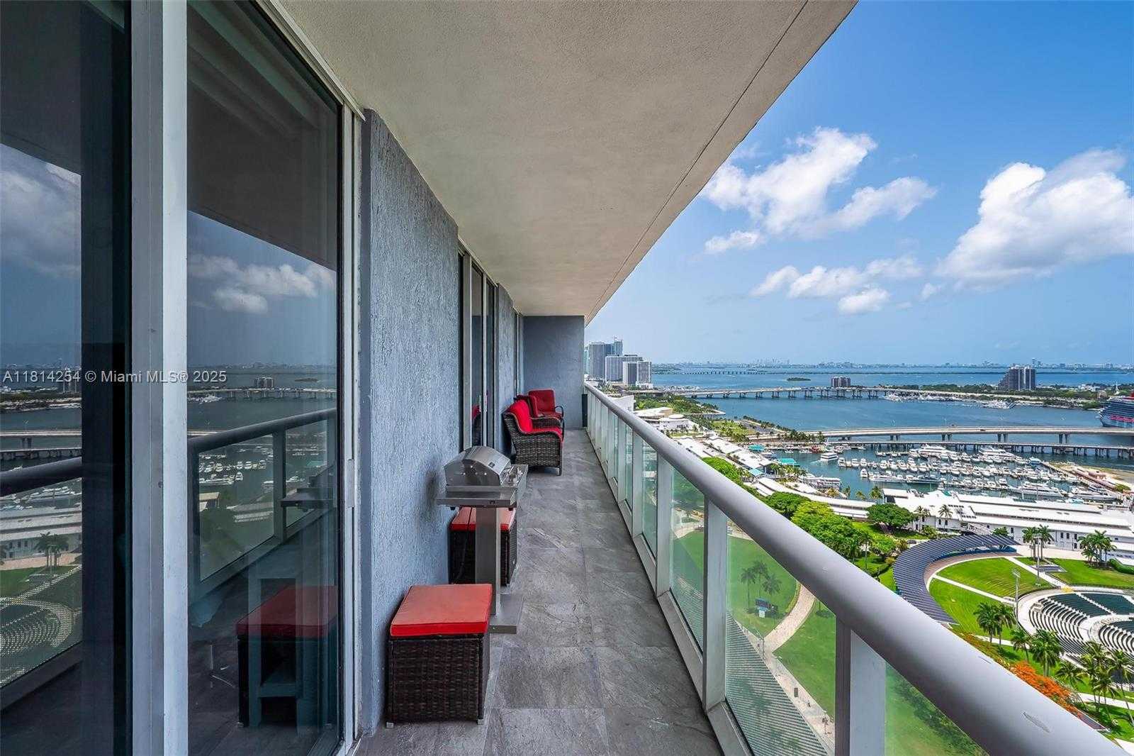 Small Image of 50 BISCAYNE BLVD #3106, Miami Number 24