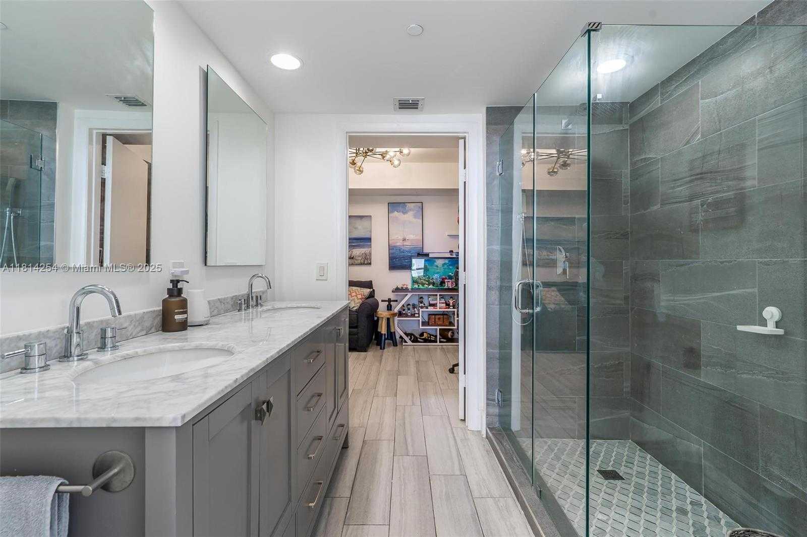 Small Image of 50 BISCAYNE BLVD #3106, Miami Number 28