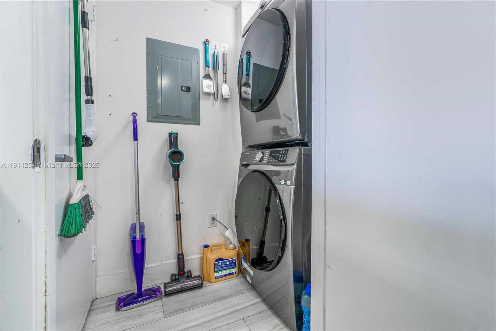 Small Image of 50 BISCAYNE BLVD #3106, Miami Number 37