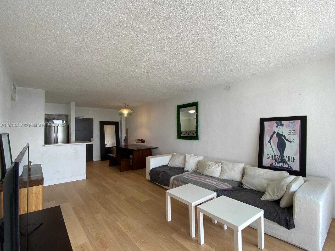 Small Image of 1500 BAY RD #1274S, Miami Beach Number 2