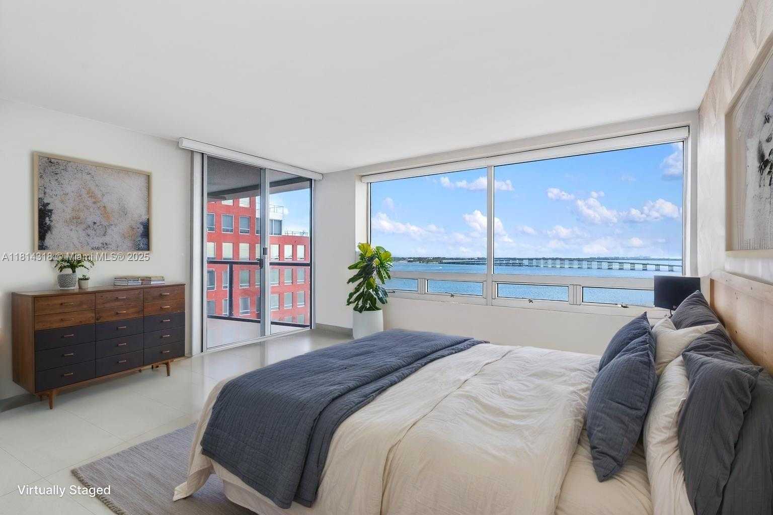 Small Image of 1541 BRICKELL AVE #A1202, Miami Number 3