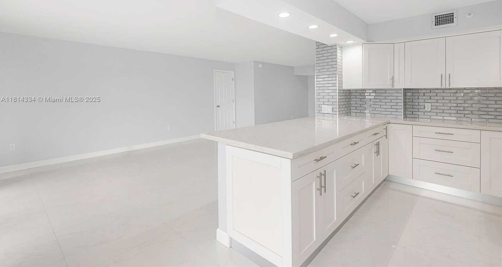 Small Image of 1201 SOUTH OCEAN DR #610N, Hollywood Number 14
