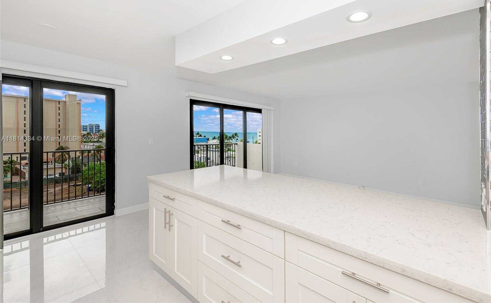 Small Image of 1201 SOUTH OCEAN DR #610N, Hollywood Number 16