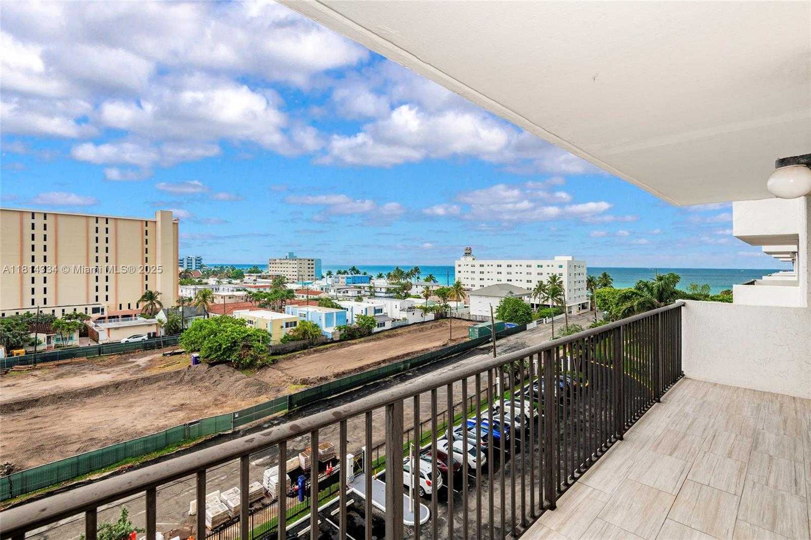 Small Image of 1201 SOUTH OCEAN DR #610N, Hollywood Number 4