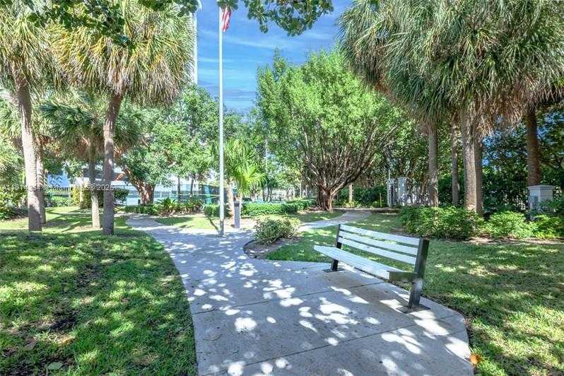 Small Image of 1201 SOUTH OCEAN DR #610N, Hollywood Number 52