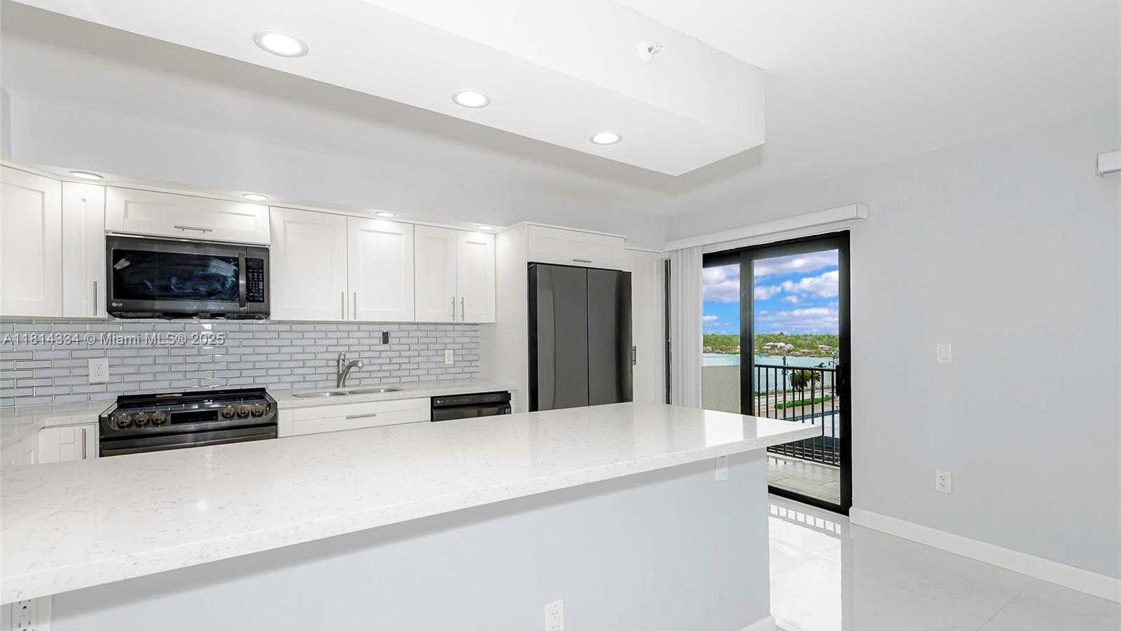 Small Image of 1201 SOUTH OCEAN DR #610N, Hollywood Number 9
