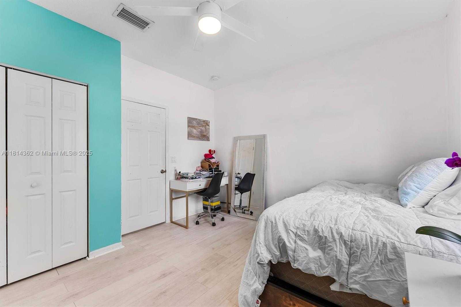 Small Image of 1114 NORTH WEST 100TH AVE, Pembroke Pines Number 21