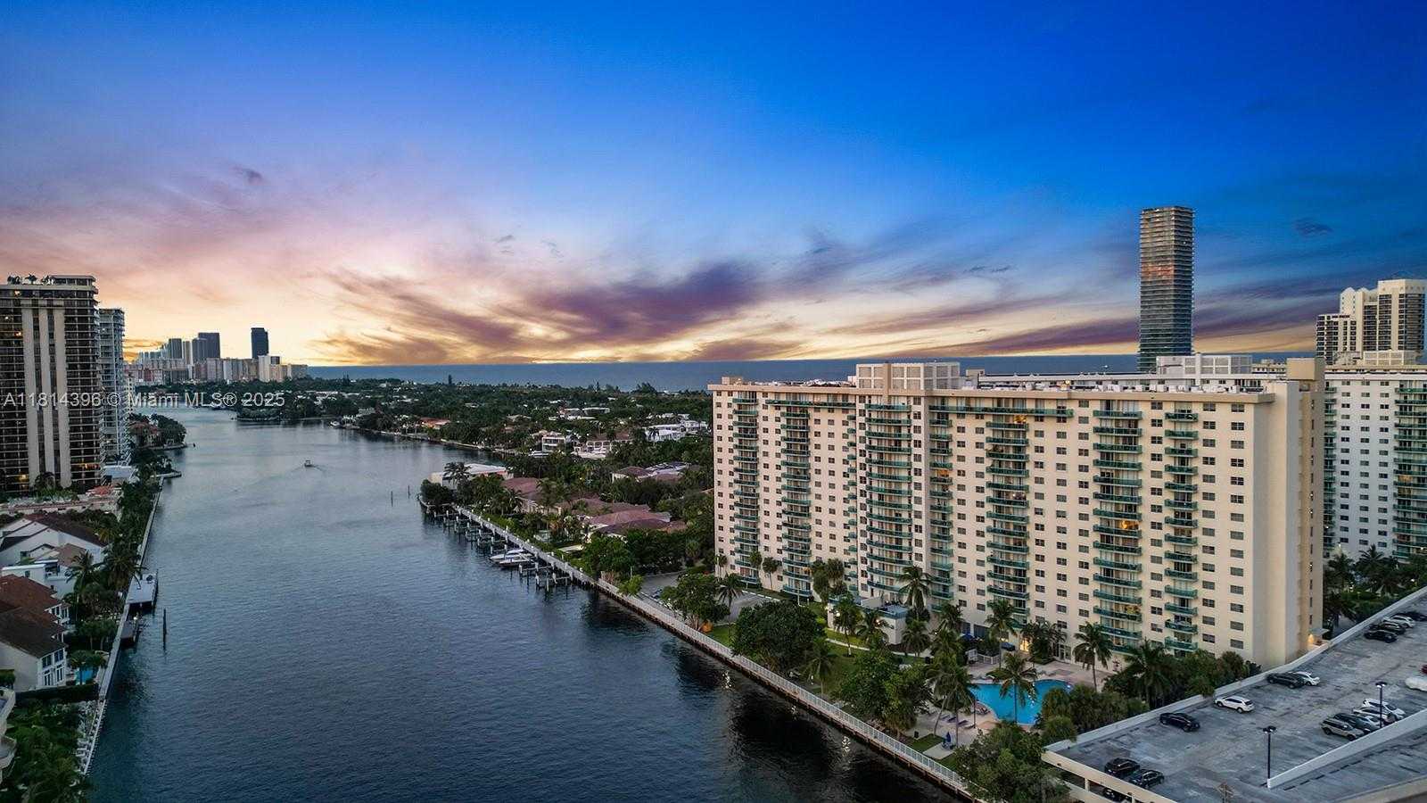 Small Image of 19390 COLLINS AVE #PH-7, Sunny Isles Beach Number 2