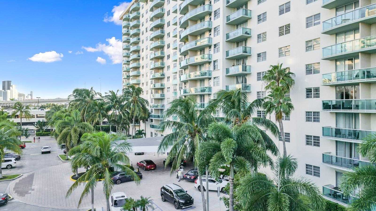 Small Image of 19390 COLLINS AVE #PH-7, Sunny Isles Beach Number 27