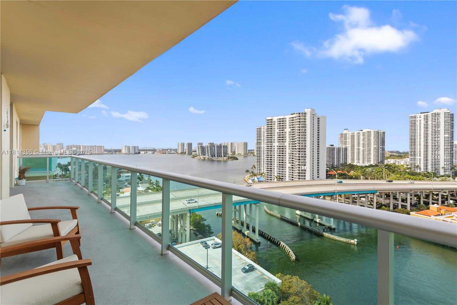 Small Image of 19390 COLLINS AVE #PH-7, Sunny Isles Beach Number 4