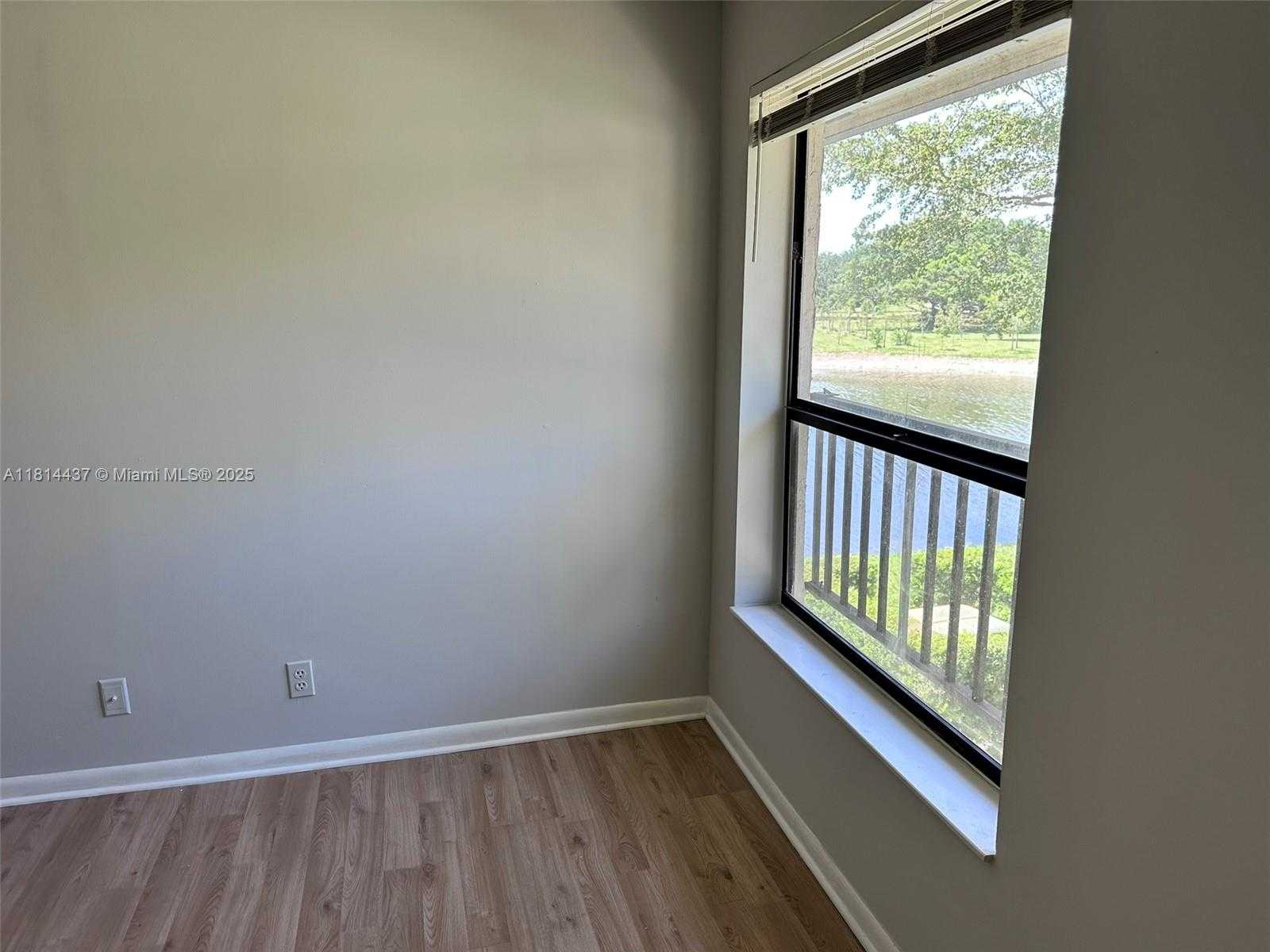 Small Image of 2526 NORTH CARAMBOLA CIR N #1821, Coconut Creek Number 22