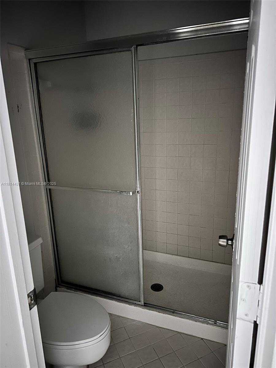 Small Image of 2526 NORTH CARAMBOLA CIR N #1821, Coconut Creek Number 26