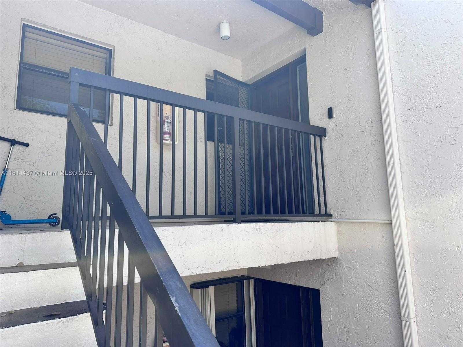 Small Image of 2526 NORTH CARAMBOLA CIR N #1821, Coconut Creek Number 30