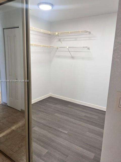 Small Image of 958 MOCKINGBIRD LN #511, Plantation Number 17