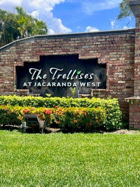 Small Image of 958 MOCKINGBIRD LN #511, Plantation Number 27