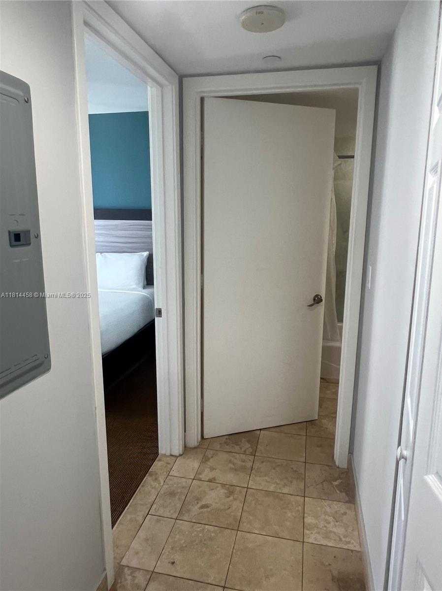 Small Image of 18683 COLLINS AVE #2510, Sunny Isles Beach Number 87
