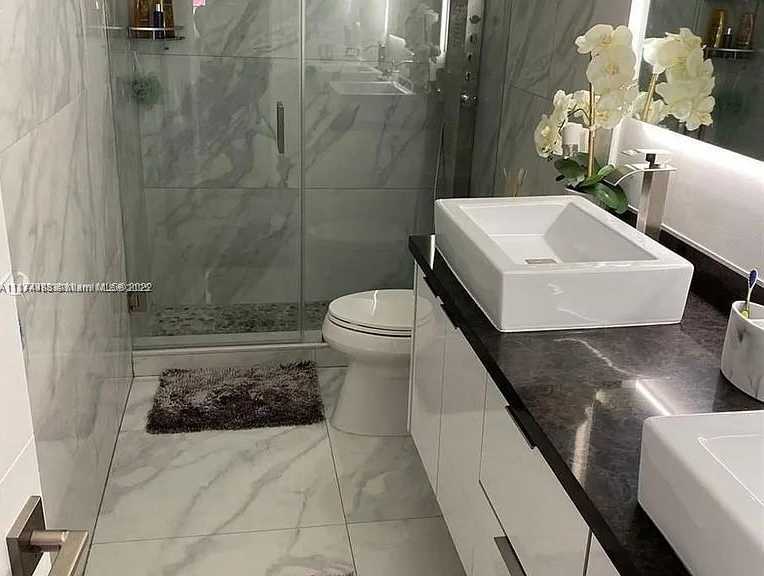 Small Image of 1801 SOUTH OCEAN DR #1040, Hallandale Beach Number 14