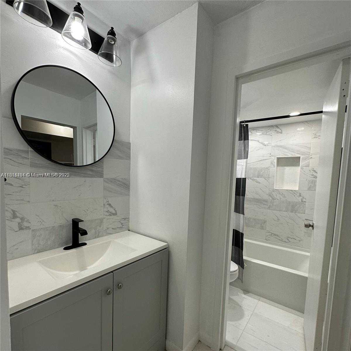 Small Image of 2350 NORTH EAST 135TH ST #505, North Miami Number 7
