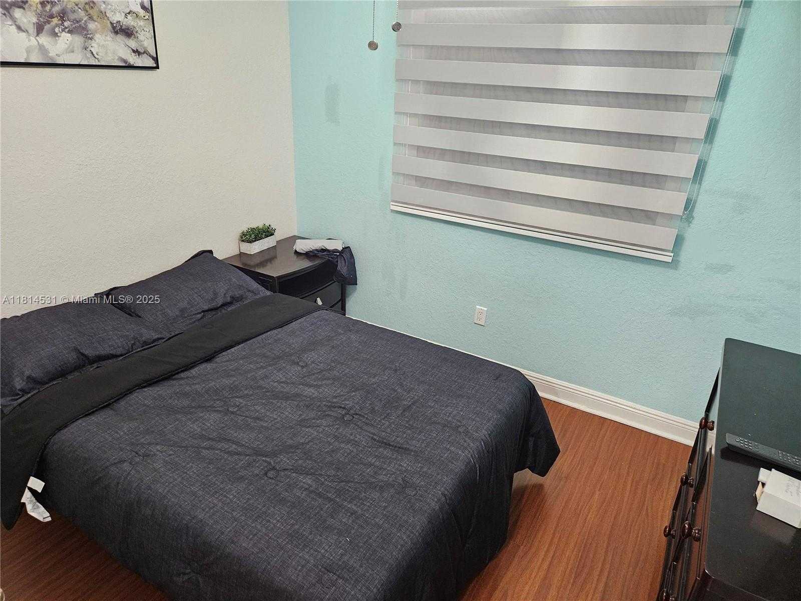 Small Image of 9279 CHAMBERS ST, Tamarac Number 14
