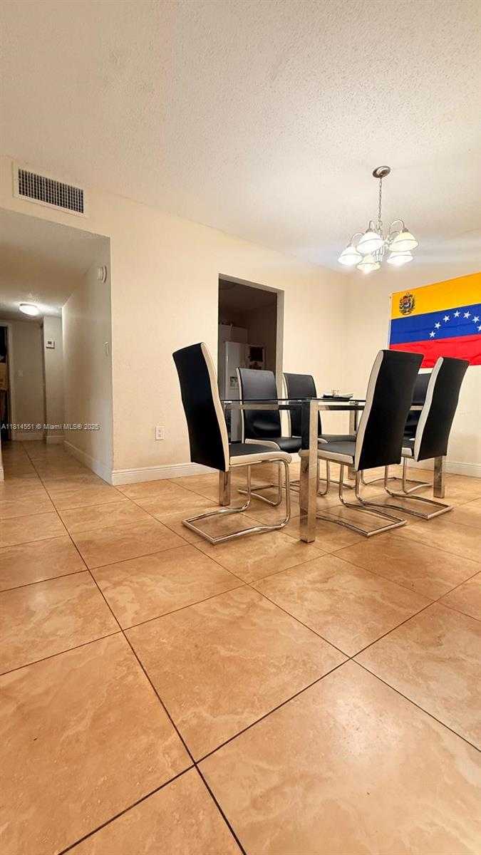 Small Image of 5112 NORTH WEST 79TH AVE #305, Doral Number 17