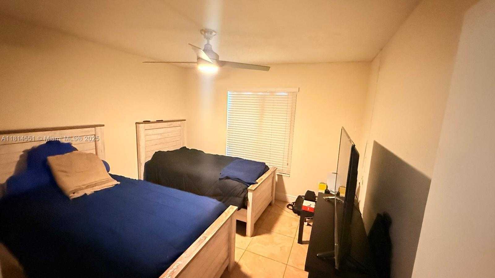 Small Image of 5112 NORTH WEST 79TH AVE #305, Doral Number 6