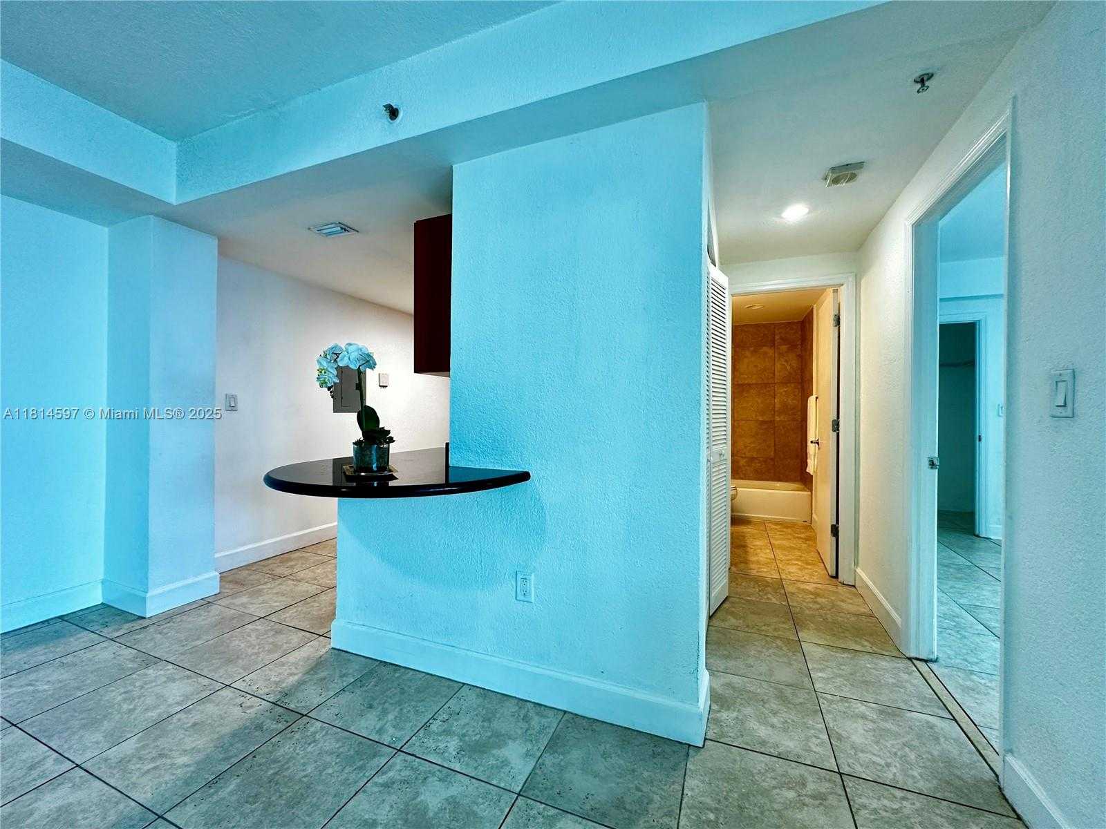 Small Image of 7501 EAST TREASURE DR #1P, North Bay Village Number 13